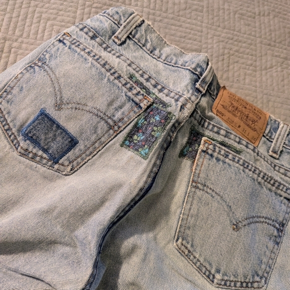 Vintage 505 Levis Patchwork Embroidered Jeans Worn by A Famous Bassist - Picture 3 of 6